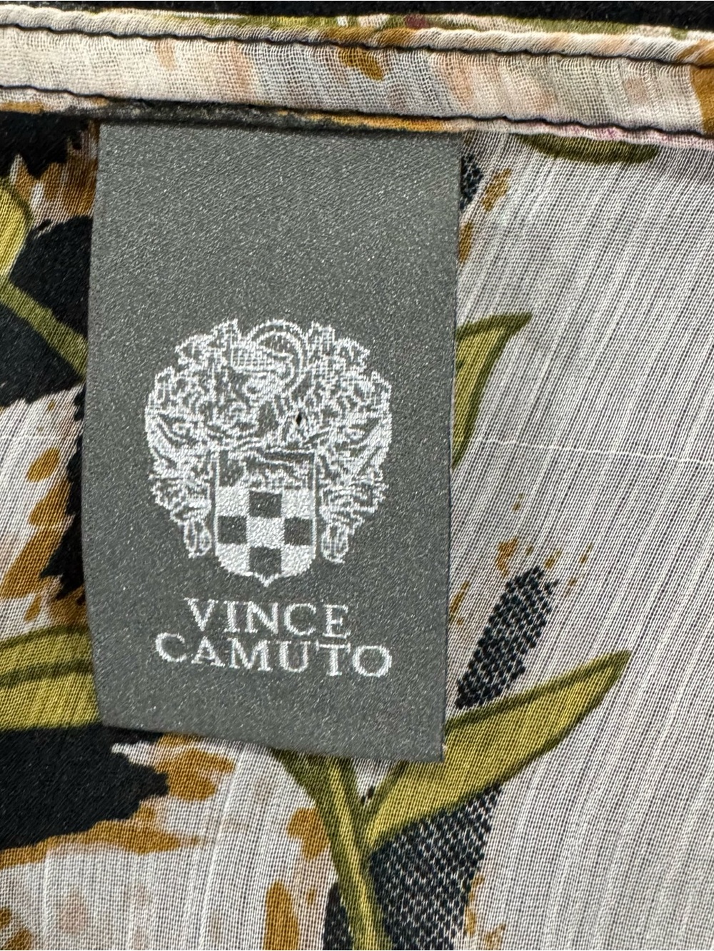 Vince Camuto Floral & Leopard Print Kimono Robe in Cream and Brown - Picture 10 of 12
